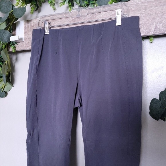 Riani Womens Slim Fit Techno Stretch Pants Tapered Leg Size 10 Designer Menswear - Picture 2 of 14